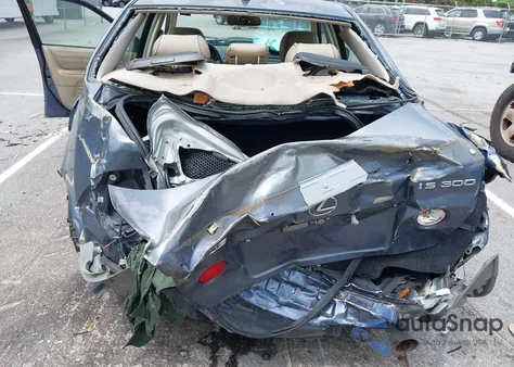 2004 Lexus Is 300 from USA, damaged, VIN JTHBD192140092280